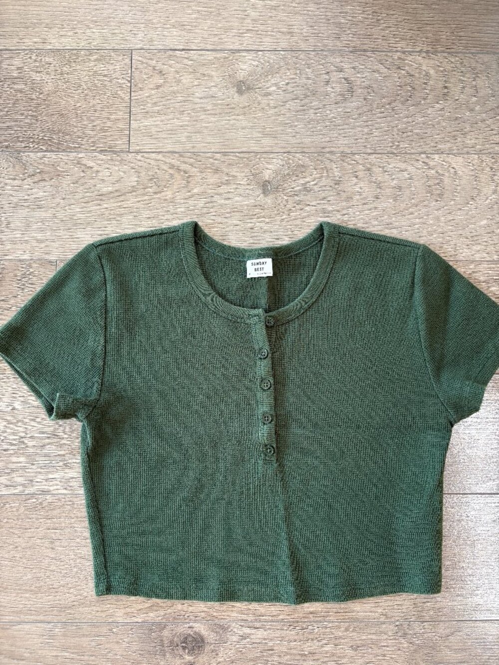 Sunday Best Green Ribbed Crop Henley Top ,Size M
